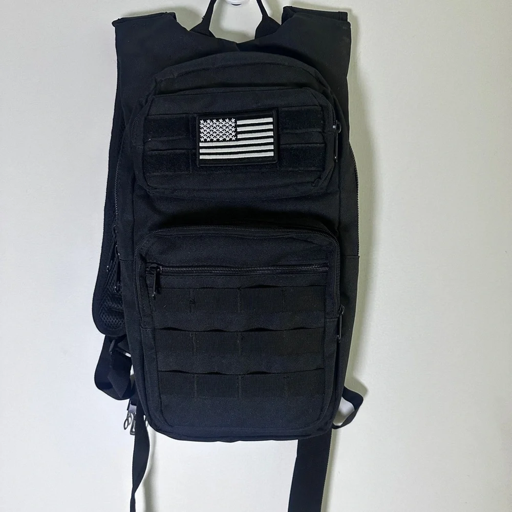 Unisex Tactical/Hiking Black Hydration Backpack without Water Bladder - Picture 2 of 7